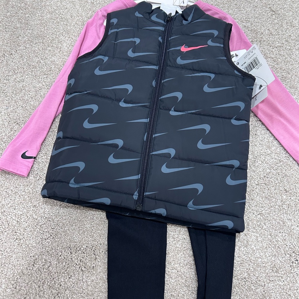 Toddler Nike vest and legging bundle